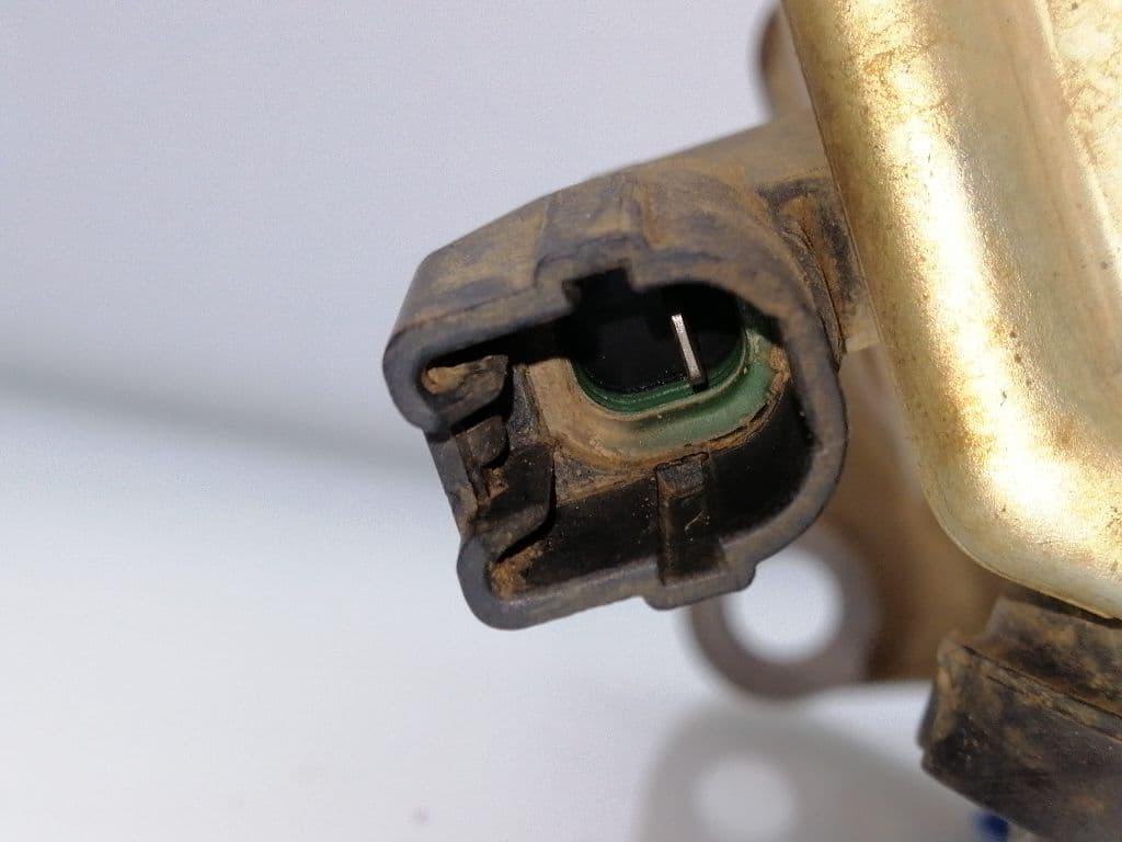 Motor arranque TOYOTA HILUX (GUN1) 2