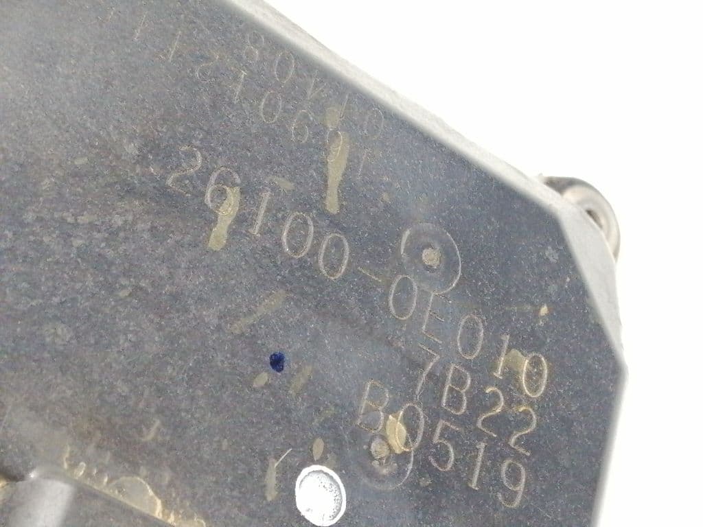 Caja mariposa TOYOTA HILUX (GUN1) 2