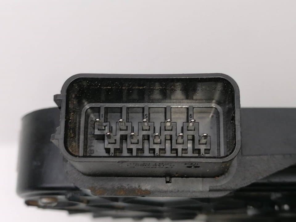 Cerradura puerta trasera izquierda LAND ROVER FREELANDER (LN) 3