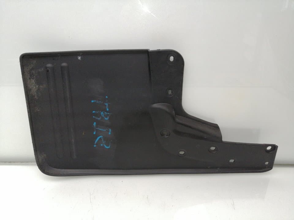 Plastico VOLKSWAGEN AMAROK (2HA, 2HB, S1B, S6B, S7A, S7B)