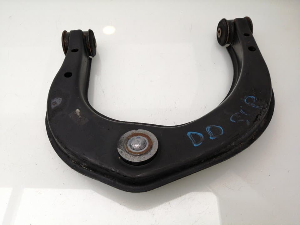 Brazo suspension superior delantero derecho VOLKSWAGEN AMAROK (2HA, 2HB, S1B, S6B, S7A, S7B) 3