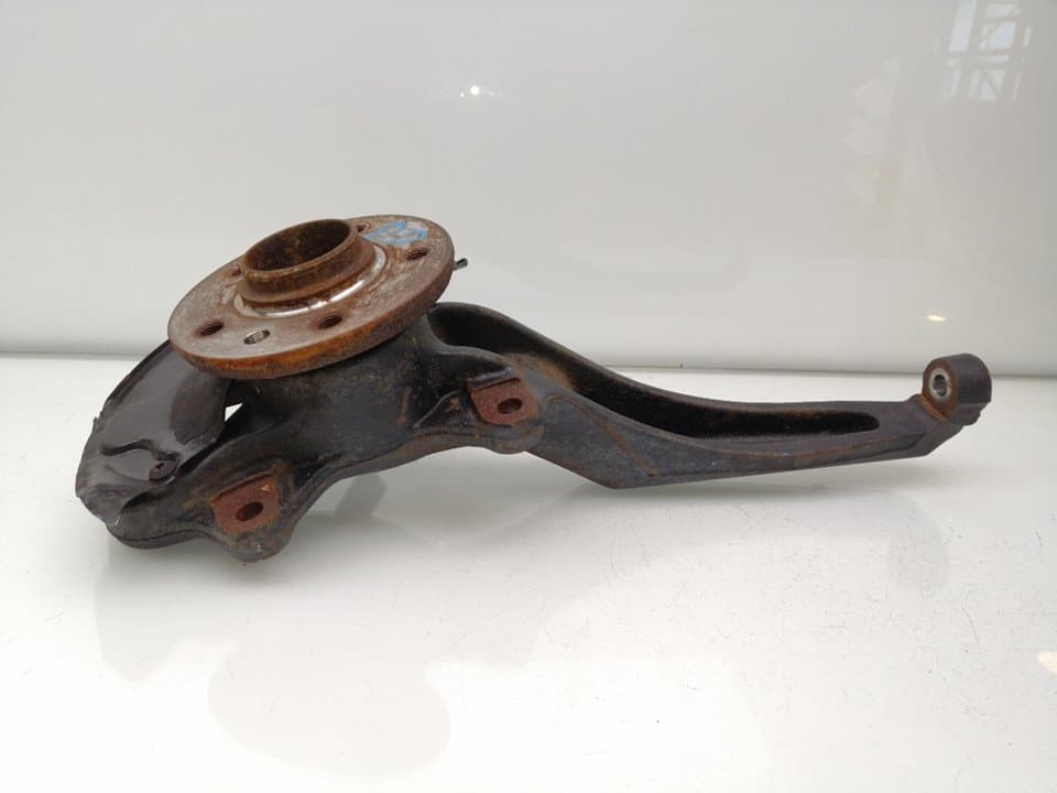 Mangueta delantera derecha VOLKSWAGEN AMAROK (2HA, 2HB, S1B, S6B, S7A, S7B) 4