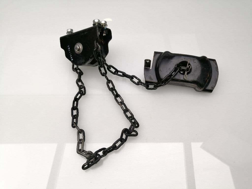 Herramientas TOYOTA HILUX (GUN1)