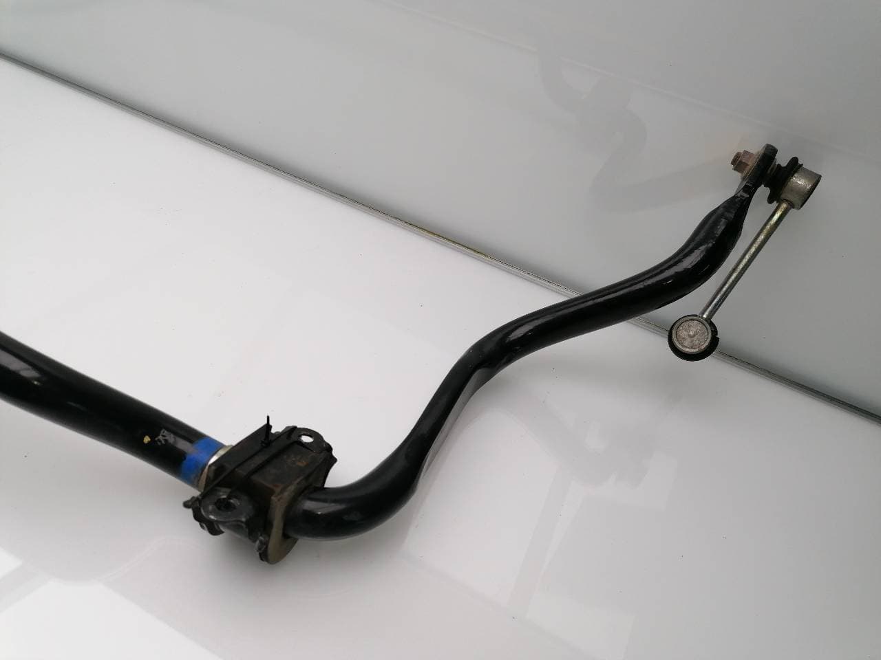 Barra estabilizadora delantera TOYOTA HILUX (GUN1) 2