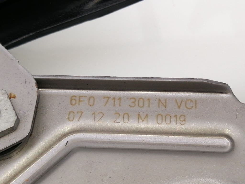 Palanca freno de mano SEAT ARONA 3