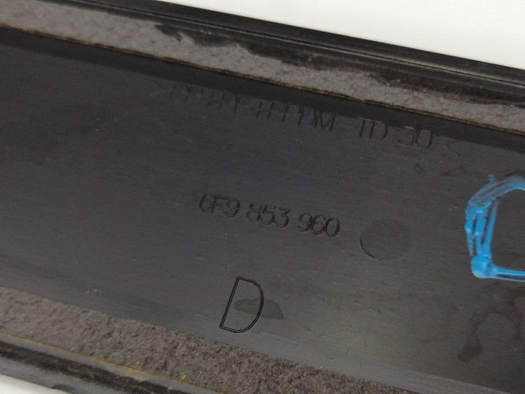 Plastico SEAT ARONA 3