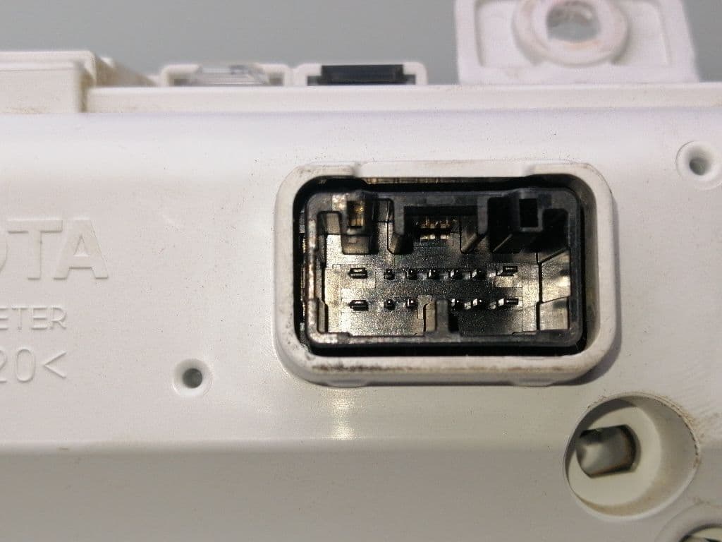 Cuadro instrumentos TOYOTA HILUX (GUN1) 4