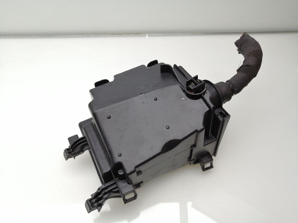 Caja reles / fusibles CITROEN C4 SPACETOURER