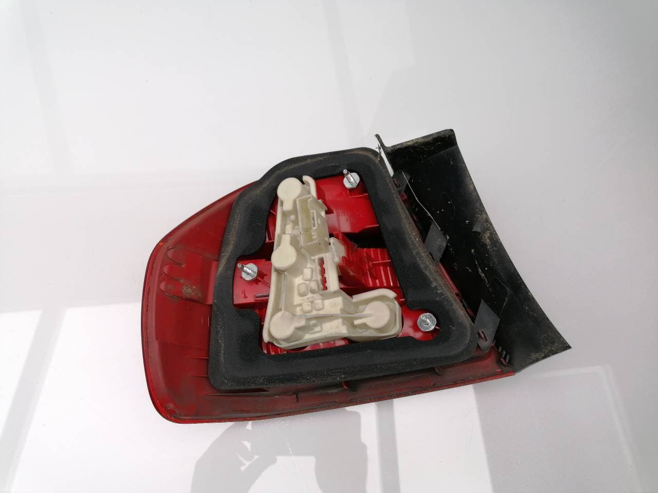 Piloto trasero derecho BMW SERIE 3 BERLINA (E46) 2