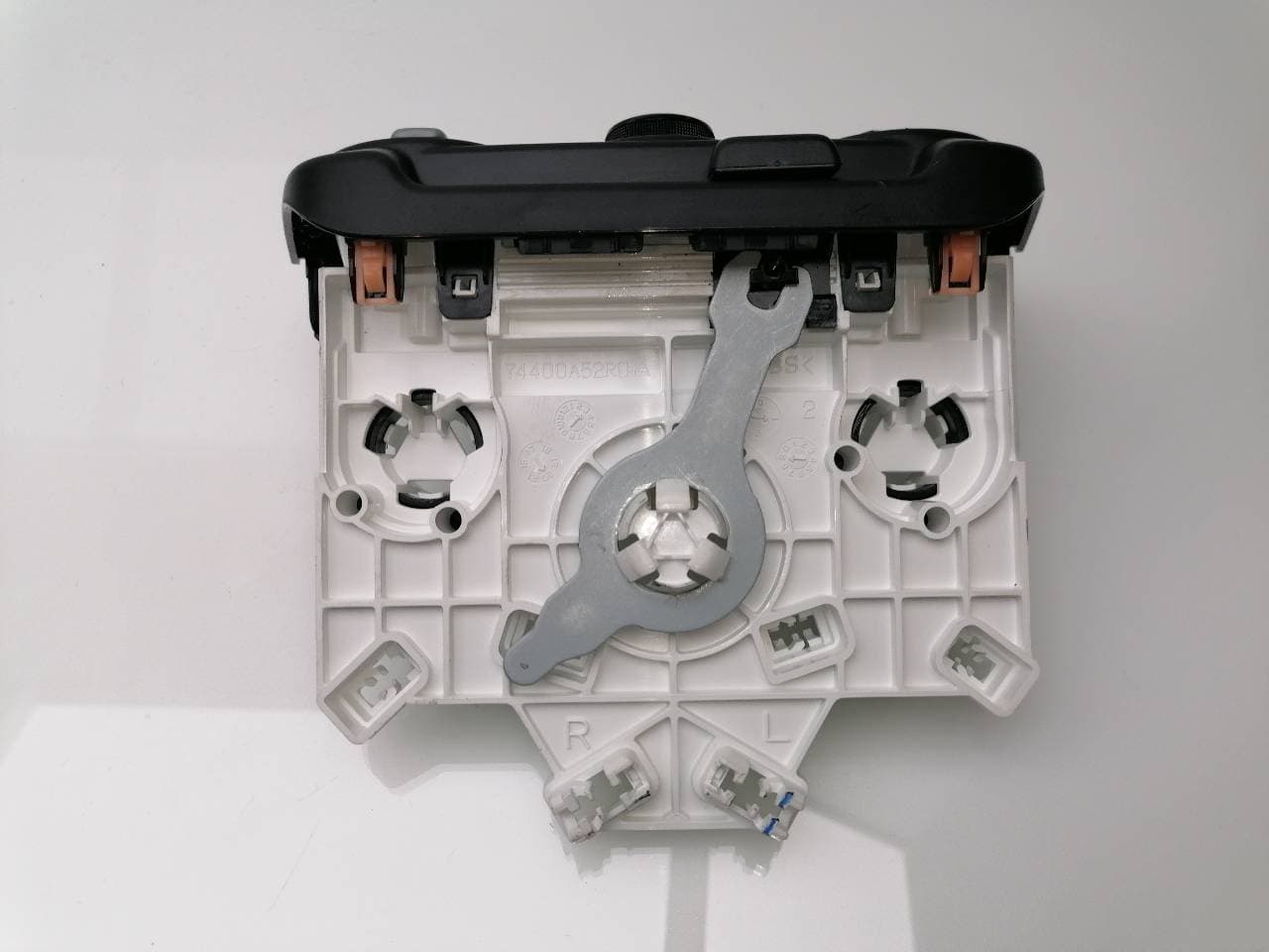 Recambio SUZUKI SWIFT IV (FZ, NZ) ref. 74400A52R0 3