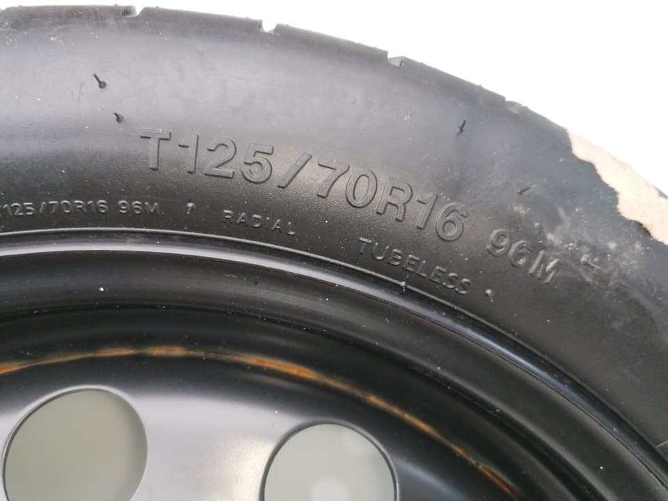 Soporte rueda repuesto VOLKSWAGEN GOLF VI (5K1) 4