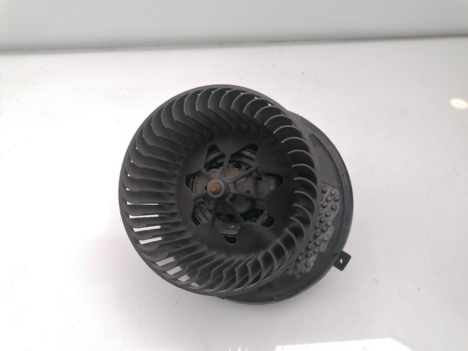 Motor calefaccion VOLKSWAGEN GOLF VI (5K1) 5