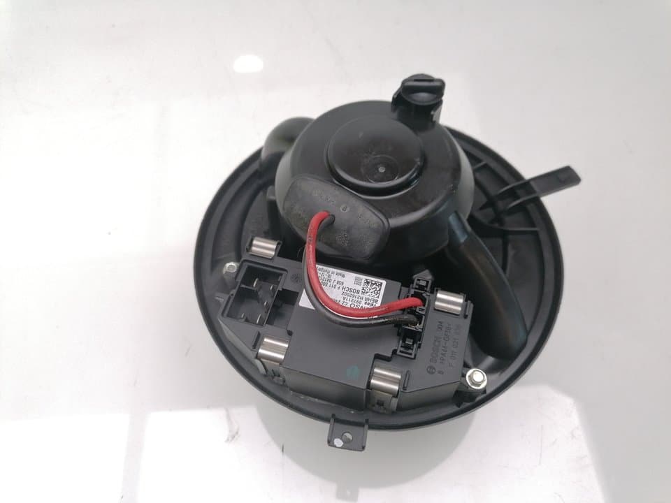 Motor calefaccion VOLKSWAGEN GOLF VI (5K1) 4