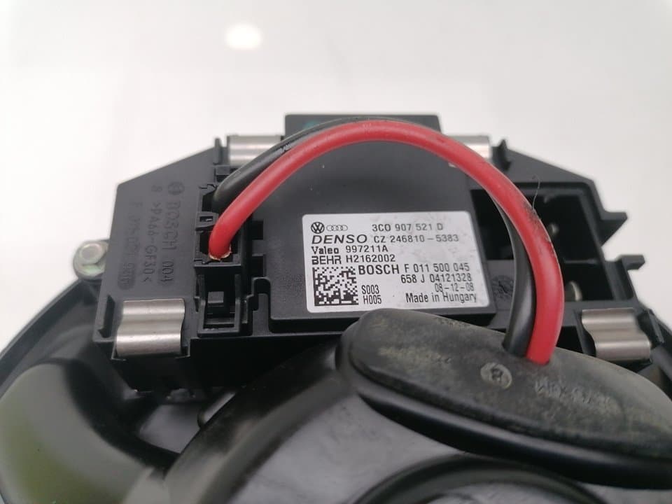 Motor calefaccion VOLKSWAGEN GOLF VI (5K1)