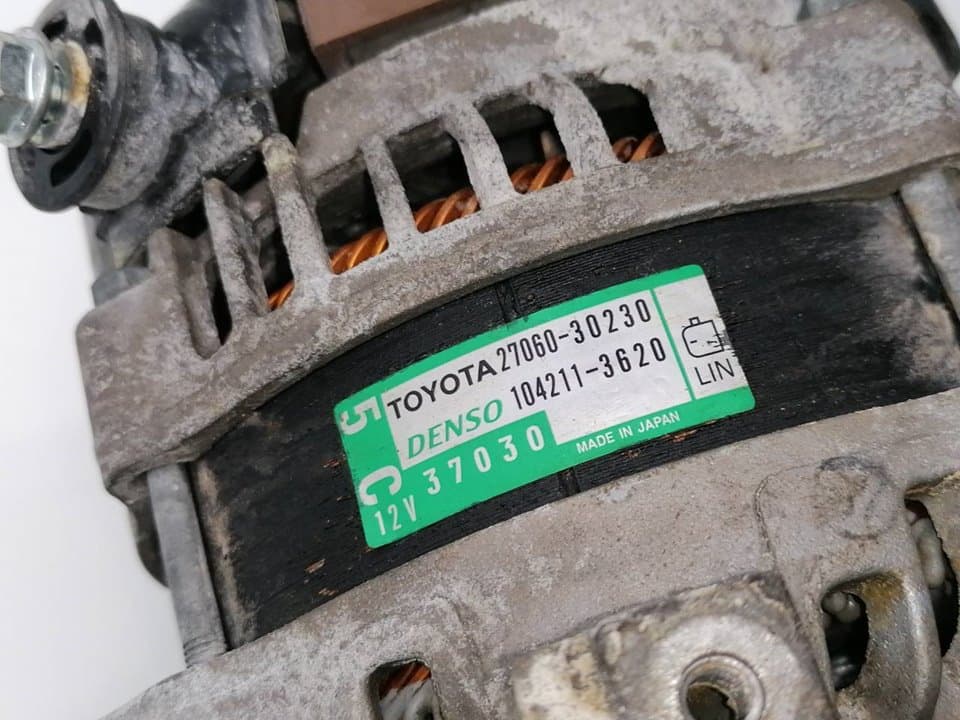 Alternador TOYOTA HILUX (GUN1)