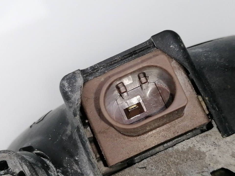 Alternador TOYOTA HILUX (GUN1) 3