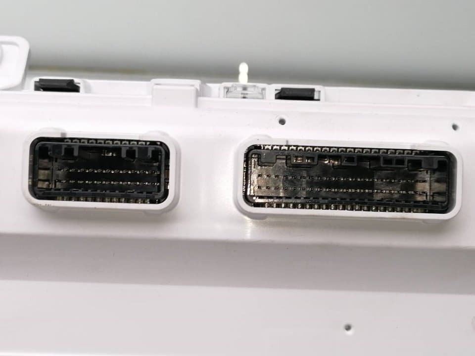 Cuadro instrumentos TOYOTA HILUX (GUN1)