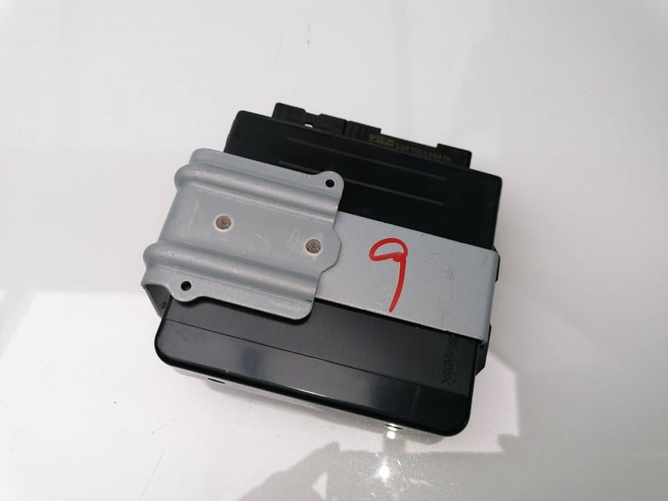 Modulo electronico TOYOTA HILUX (GUN1) 2