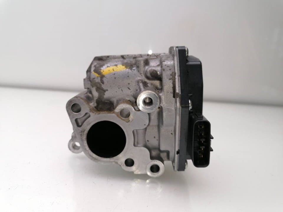 Valvula egr TOYOTA HILUX (GUN1)