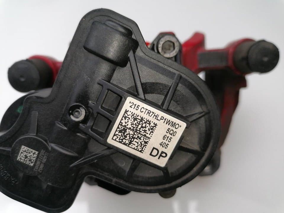 Recambio VOLKSWAGEN T-ROC ref. 5Q0615423D 3