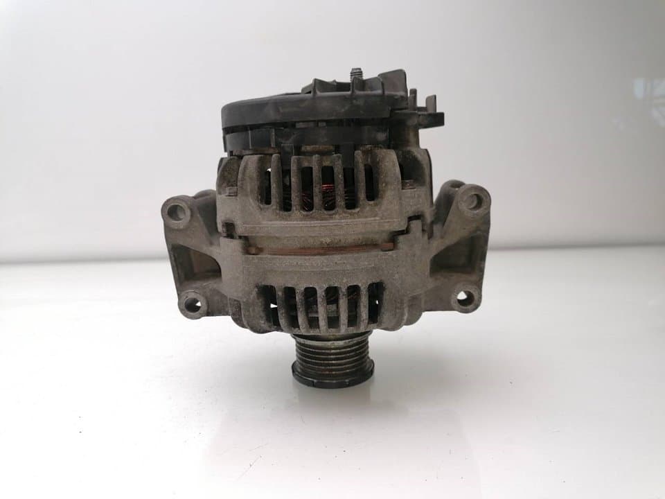 Alternador MERCEDES-BENZ VITO (W638) CAJA CERRADA