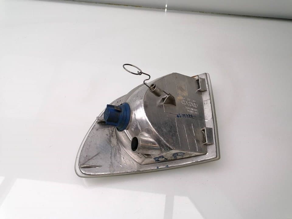 Recambio MERCEDES-BENZ VITO (W638) CAJA CERRADA ref. A6388200121 3