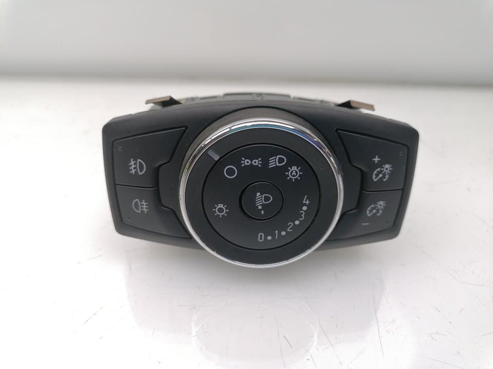 Mando luces FORD TRANSIT COURIER 4