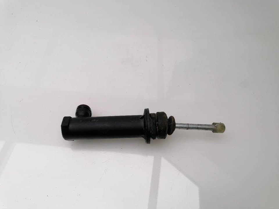 Bombin embrague IVECO DAILY CHASIS 2