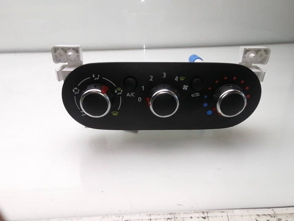 Recambio NISSAN NV300 CAMPER ref. E1093049AC 3