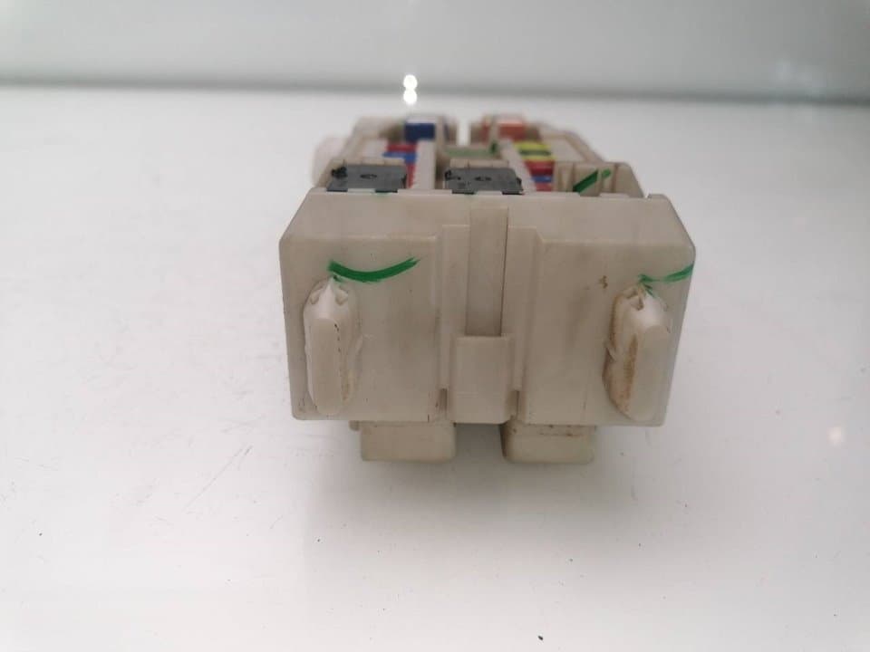 Caja reles / fusibles ISUZU D-MAX 3