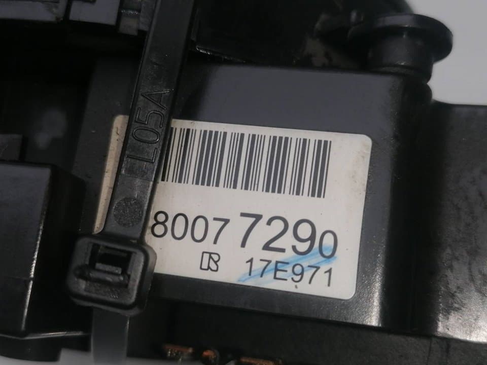 Mando multifuncion ISUZU D-MAX 5