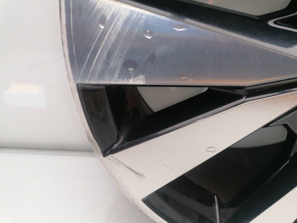 Llanta SEAT ARONA 5