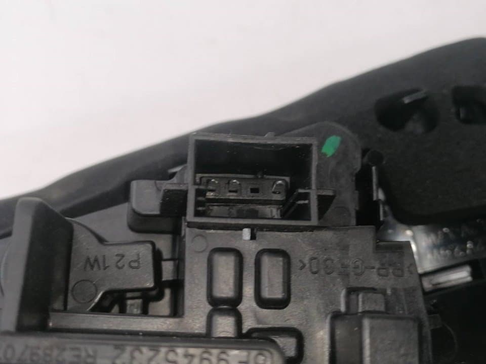 Piloto trasero derecho SEAT ARONA 3
