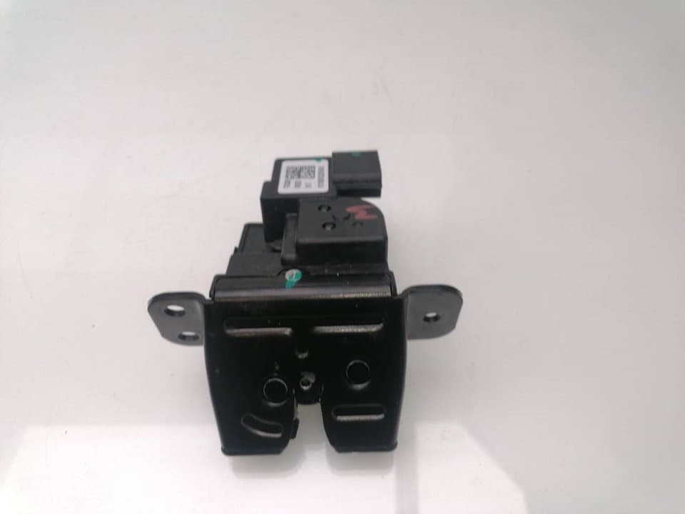 Cerradura maletero / porton HYUNDAI BAYON