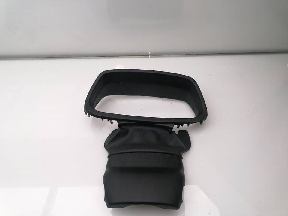 Recambio HYUNDAI BAYON ref. EK2883613433 3