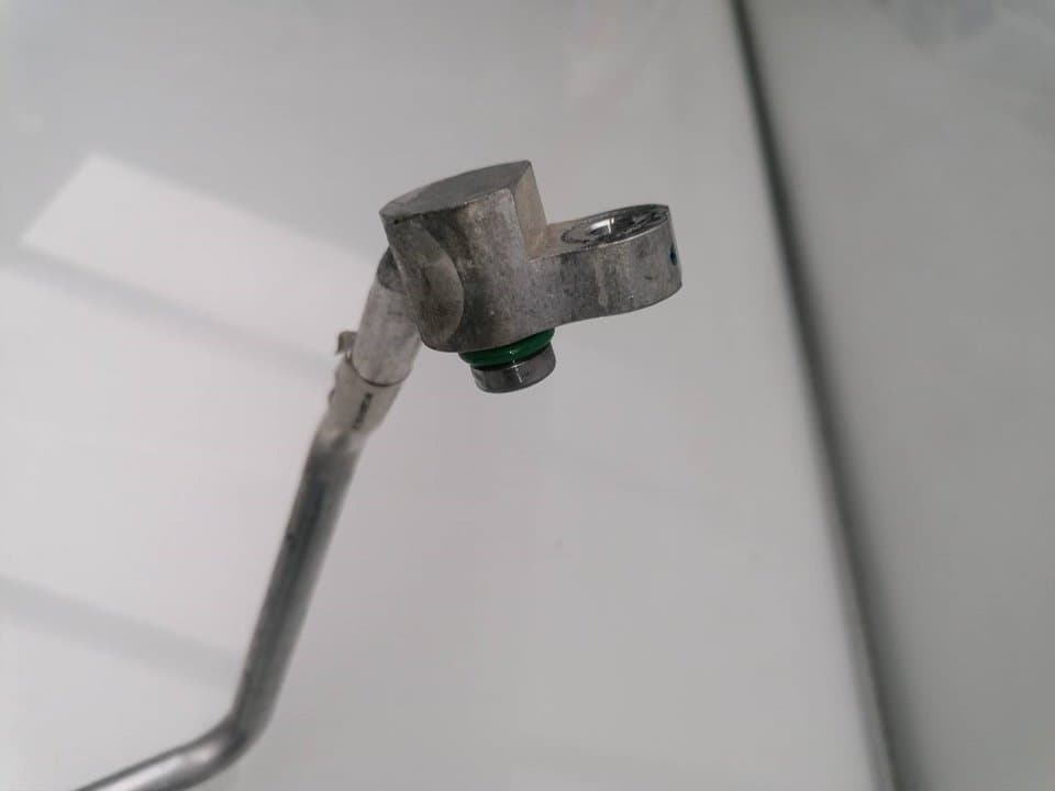 Tubo HYUNDAI BAYON 3