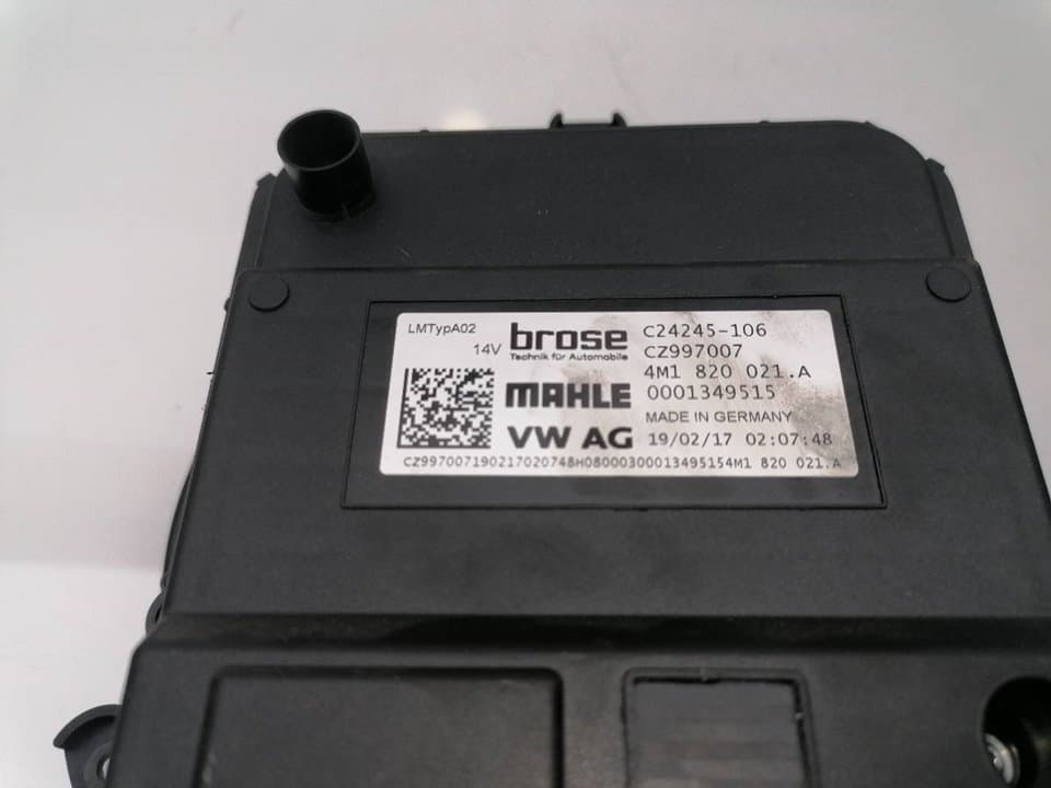 Motor calefaccion AUDI A4 AVANT (8W5) 3