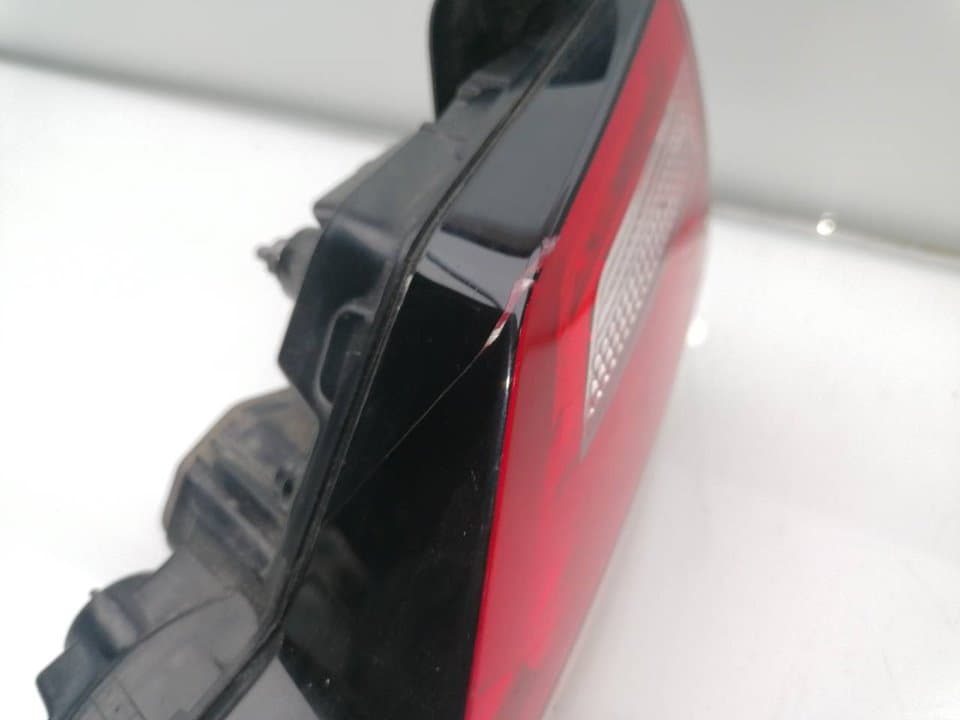Piloto trasero izquierdo AUDI A4 AVANT (8W5) 3