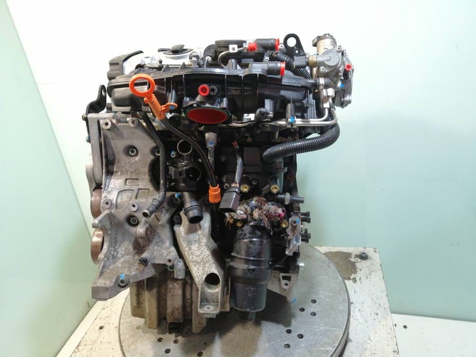 Motor completo AUDI A4 AVANT (8W5)