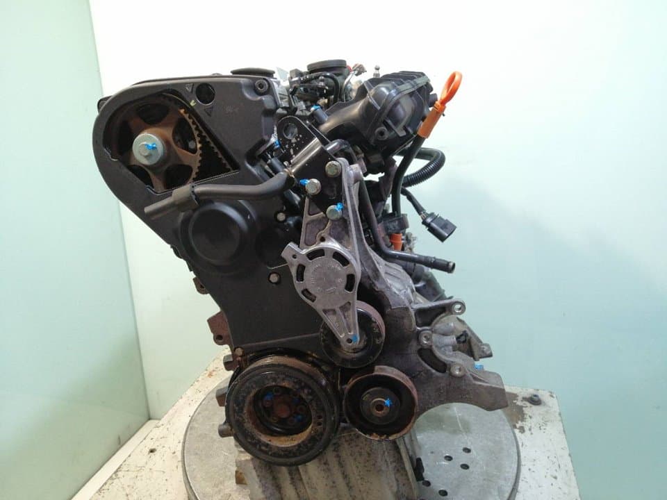 Motor completo AUDI A4 AVANT (8W5) 5