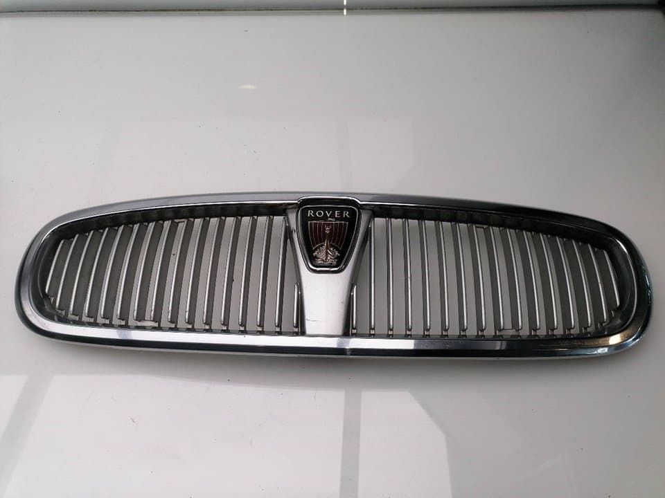 Rejilla delantera ROVER 400 II HATCHBACK (RT)