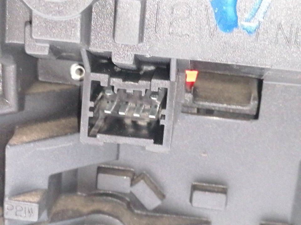 Piloto trasero derecho ROVER 400 II HATCHBACK (RT) 2