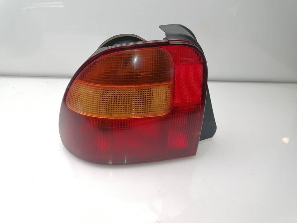 Piloto trasero izquierdo ROVER 400 II HATCHBACK (RT) 3