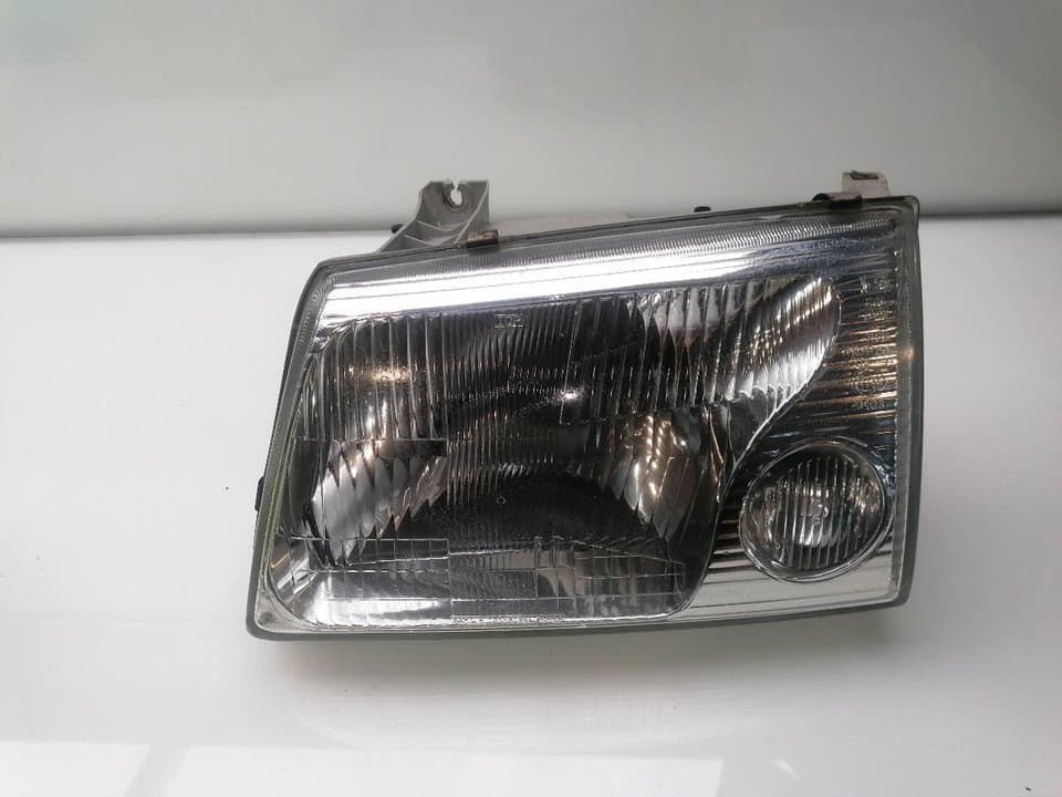 Faro izquierdo HYUNDAI GALLOPER II (JK-01) 5