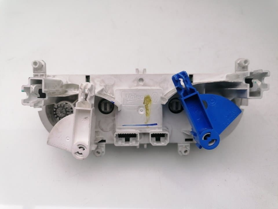 Recambio RENAULT CLIO IV ref. 272709355R 4