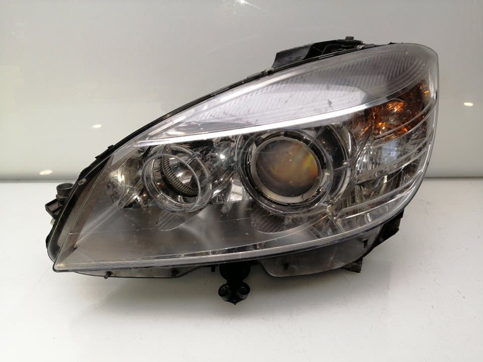 Faro izquierdo MERCEDES-BENZ CLASE C (W203) BERLINA