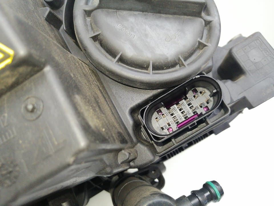 Faro izquierdo MERCEDES-BENZ CLASE C (W203) BERLINA 5