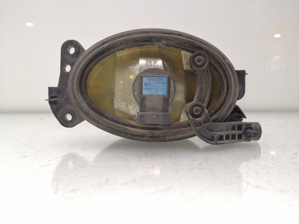 Faro antiniebla izquierdo MERCEDES-BENZ CLASE C (W203) BERLINA 3