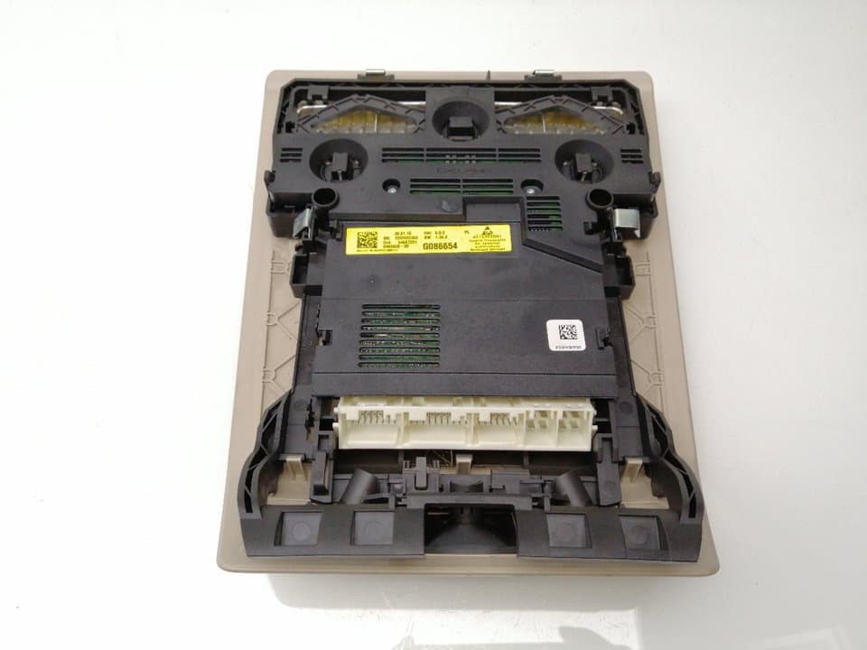 Luz interior BMW 5 TOURING (F11) 520 D XDRIVE (2011 - 2017) 2000CCM 4