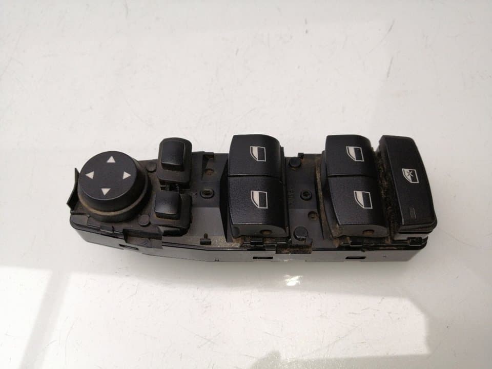 Mando elevalunas delantero izquierdo BMW 5 TOURING (F11) 520 D XDRIVE (2011 - 2017) 2000CCM 4